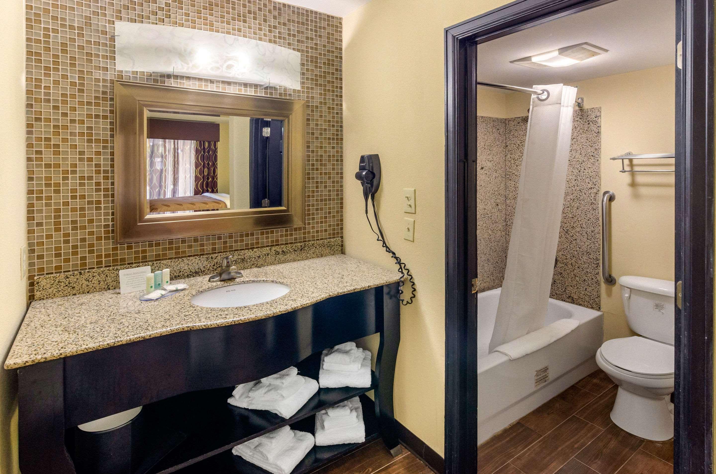 Quality Inn Covington Eksteriør billede